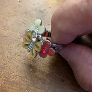 Butterfly and flower enamel ring with crystals